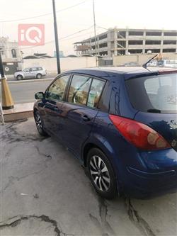 نيسان فيرسا